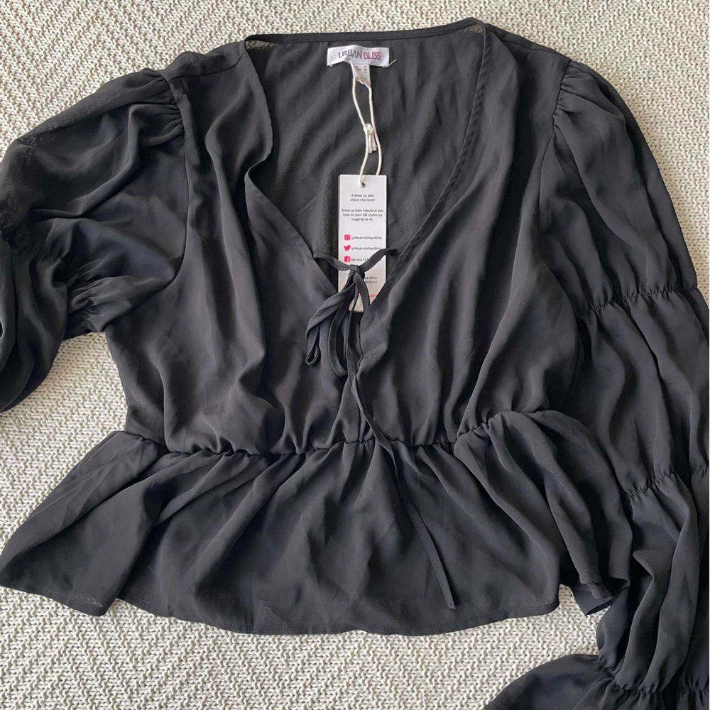 NWT ASOS Black Tiered Long Sleeve Blouse Top - Picture 3 of 7